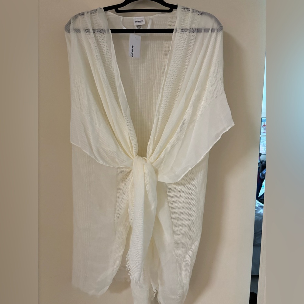 Kohl's Beige Sheer Tie-Front Blouse